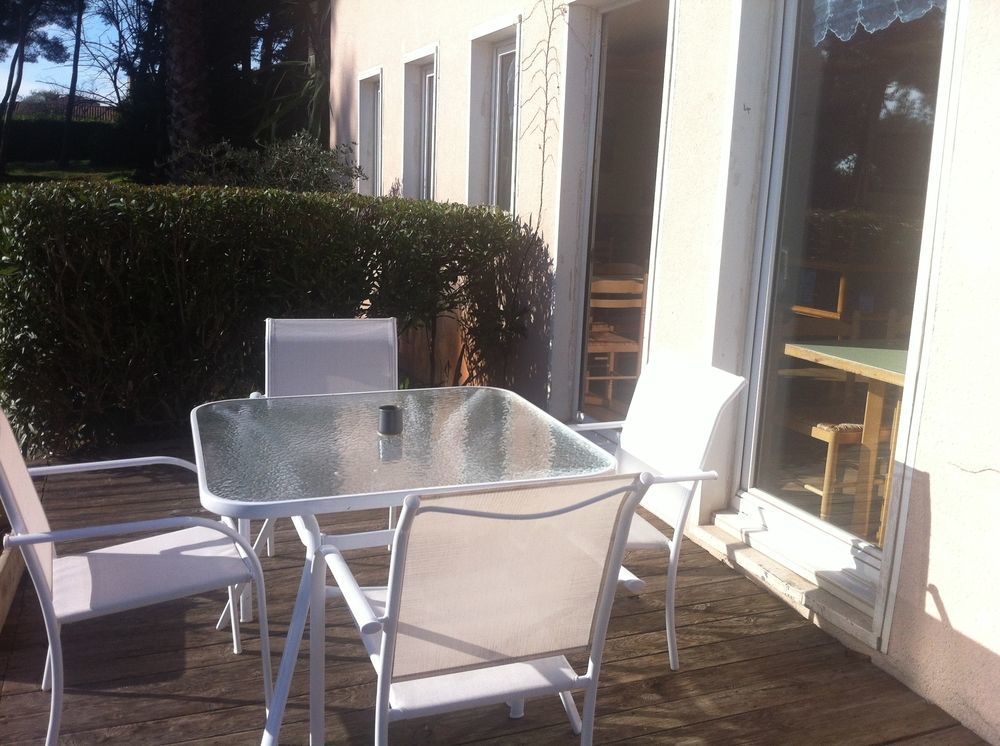Stars Antibes Hotel บิโอต์ ภายนอก รูปภาพ